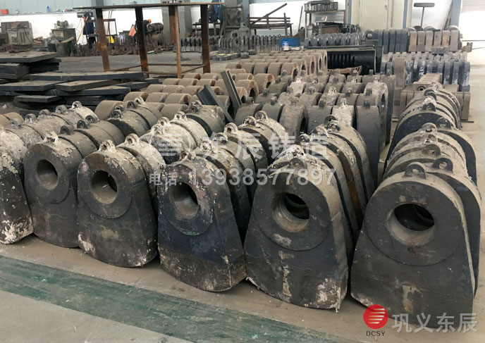 荊州市復合高錳鋼錘頭為什么耐磨